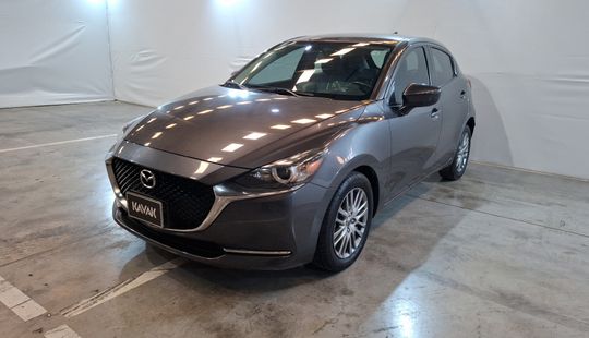 Mazda • Mazda 2