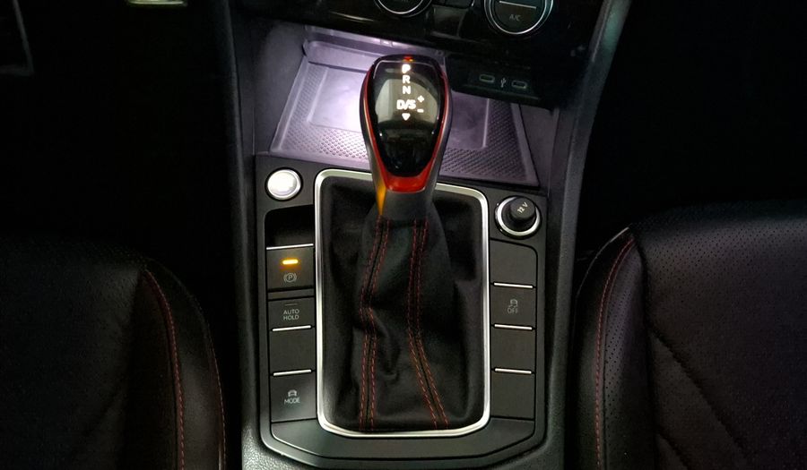 Volkswagen Jetta 2.0 GLI DSG Sedan 2023