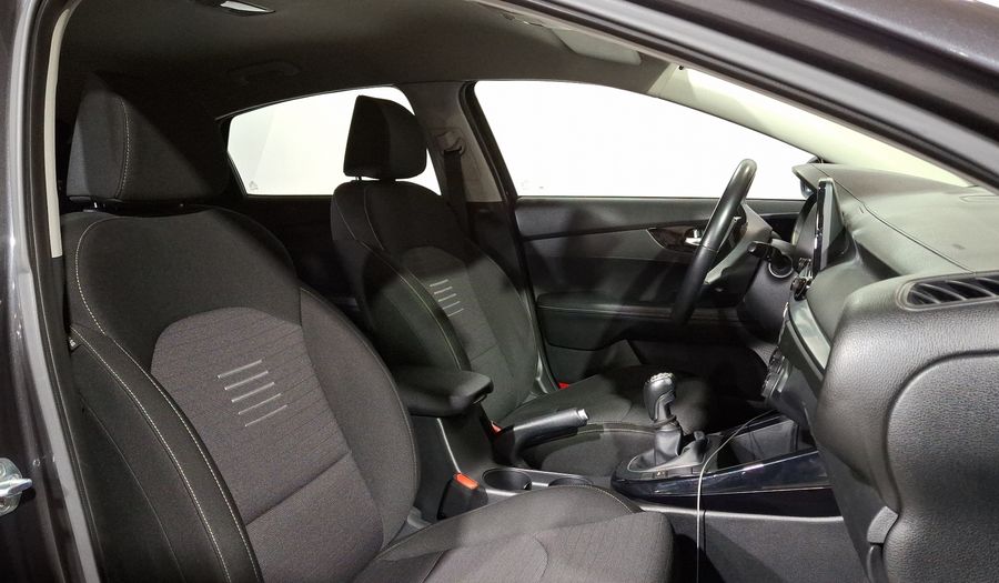 Kia Forte 2.0 EX Hatchback 2020