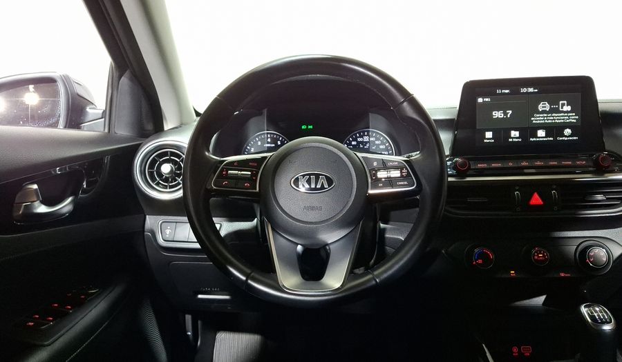 Kia Forte 2.0 EX Hatchback 2020