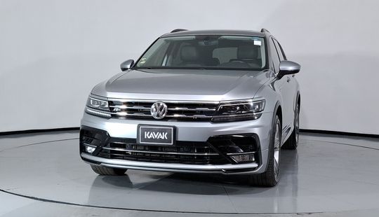 Volkswagen • Tiguan