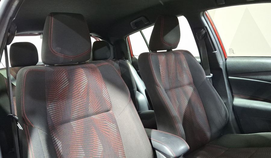 Toyota Yaris 1.5 S AUTO 5PTAS Hatchback 2018