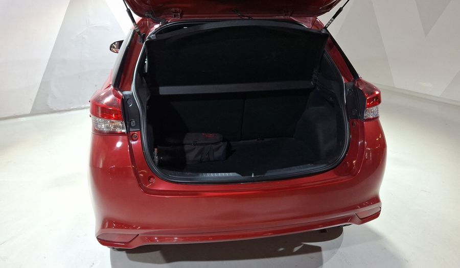 Toyota Yaris 1.5 S AUTO 5PTAS Hatchback 2018