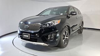 Kia • Sorento
