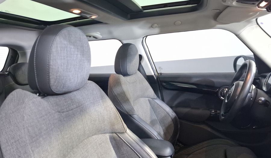 Mini Cooper 1.5 COOPER CHILI DCT Hatchback 2019