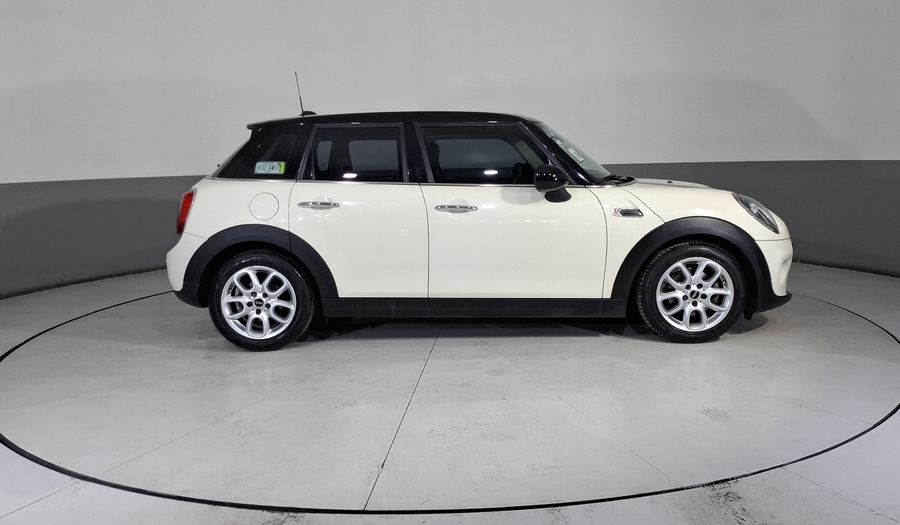 Mini Cooper 1.5 COOPER CHILI DCT Hatchback 2019