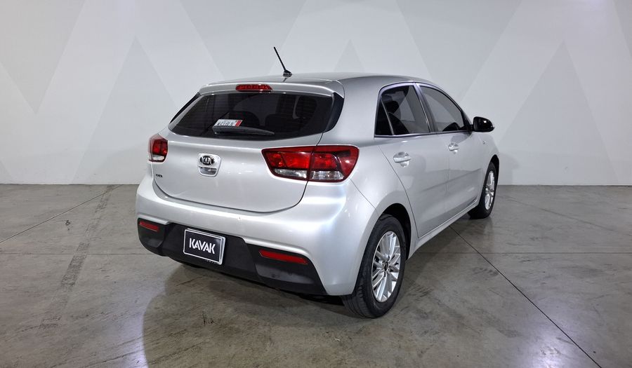 Kia Rio 1.6 LX Hatchback 2019