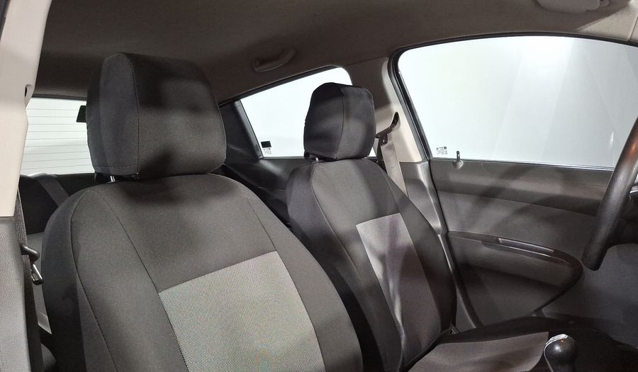 Chevrolet Spark 1.2 1SB Hatchback 2012