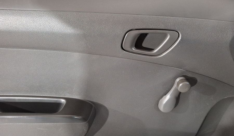 Chevrolet Spark 1.2 1SB Hatchback 2012