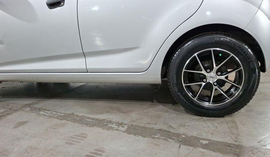 Chevrolet Spark 1.2 1SB Hatchback 2012