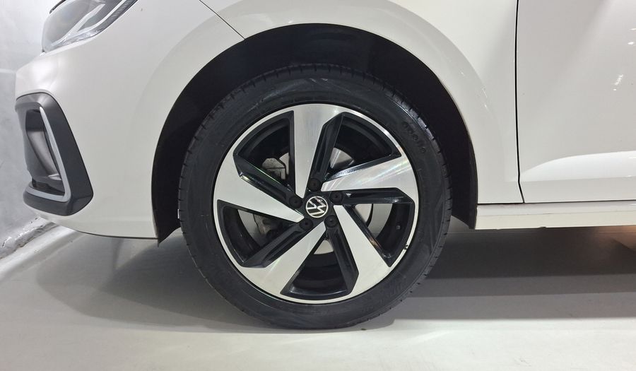 Volkswagen Virtus 1.0 HIGHLINE AUTO Sedan 2024