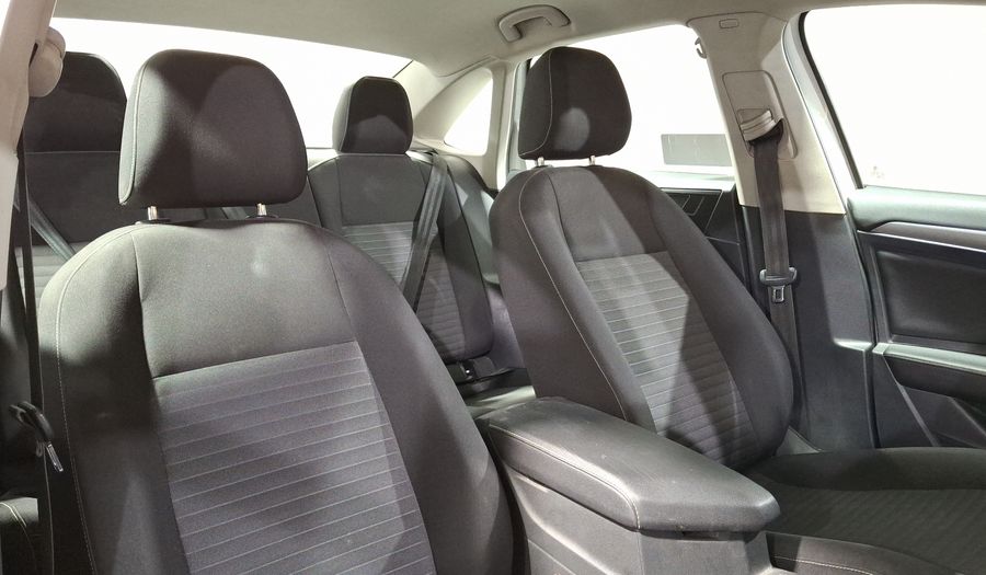 Volkswagen Jetta 1.4 COMFORTLINE AUTO Sedan 2022