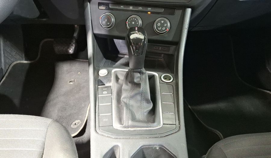 Volkswagen Jetta 1.4 COMFORTLINE AUTO Sedan 2022