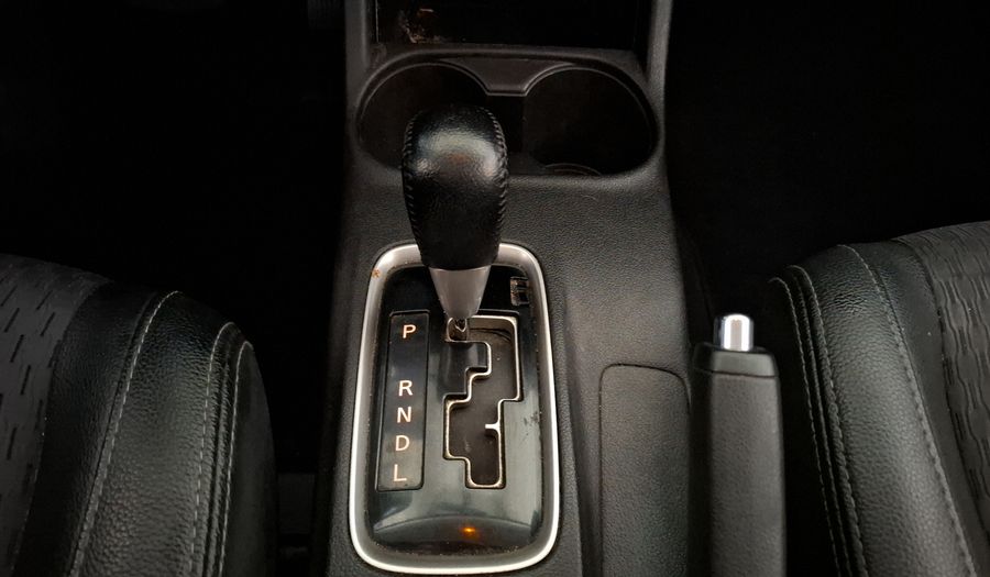 Mitsubishi Outlander 2.4 SE AT Suv 2015