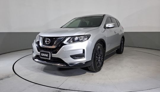 Nissan • X-Trail
