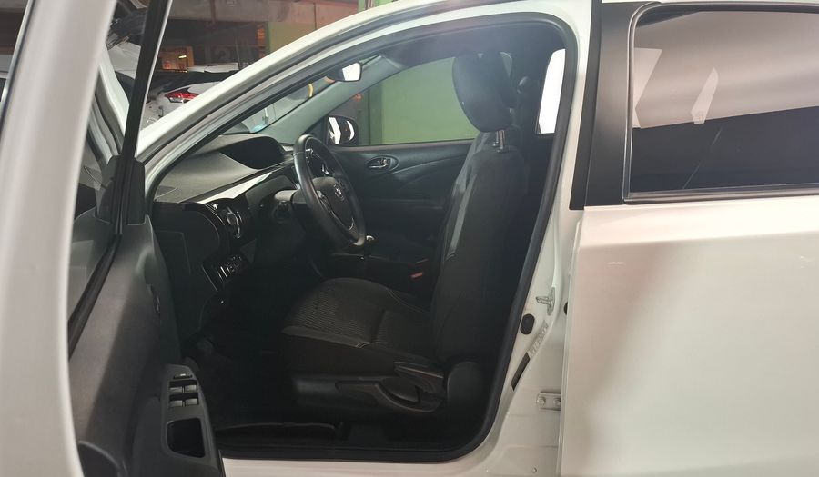 Toyota Etios 1.5 XLS PACK Hatchback 2023