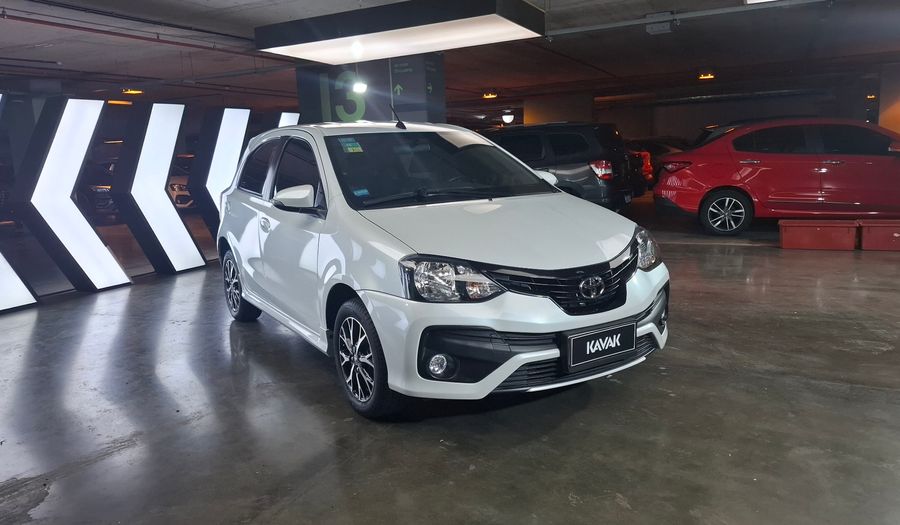Toyota Etios 1.5 XLS PACK Hatchback 2023