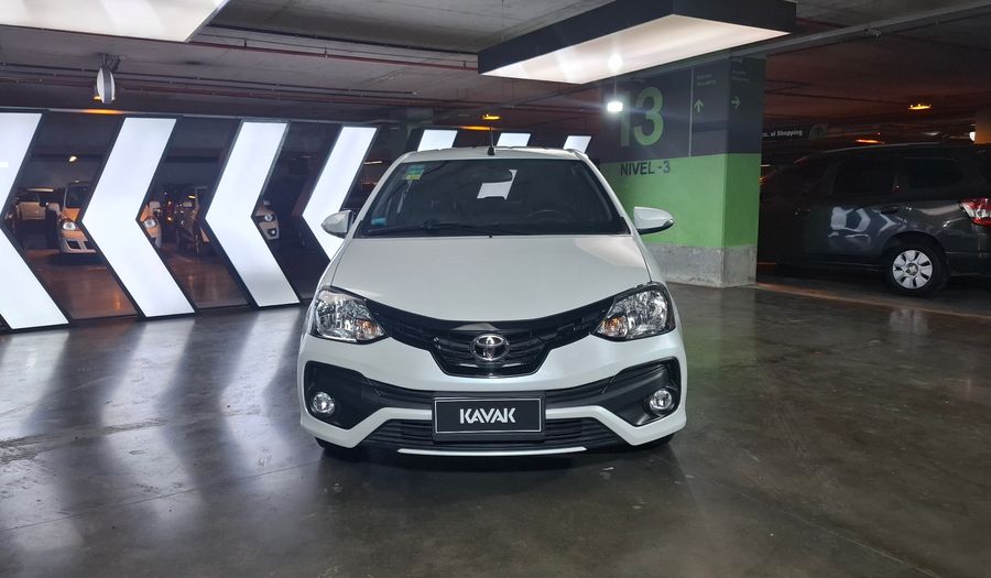 Toyota Etios 1.5 XLS PACK Hatchback 2023