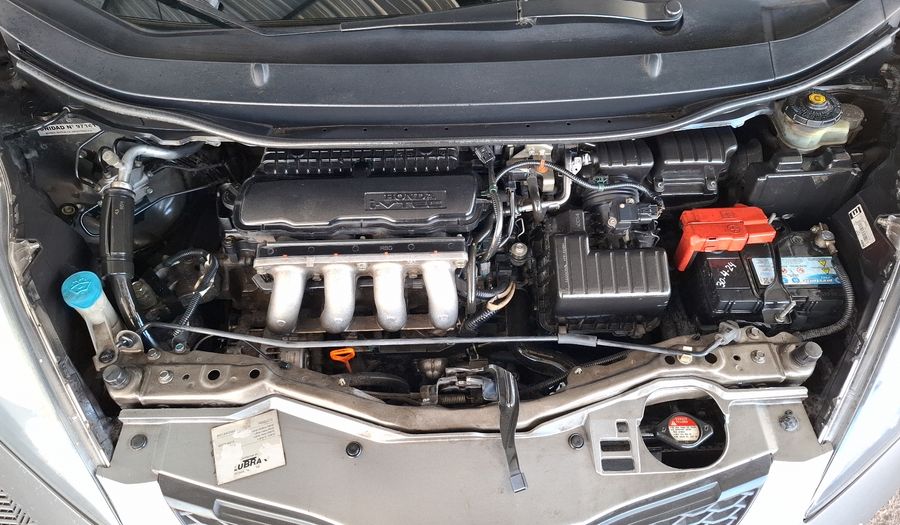 Honda Fit 1.4 LX MT Hatchback 2010