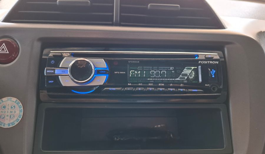 Honda Fit 1.4 LX MT Hatchback 2010