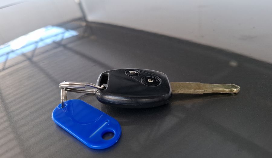 Honda Fit 1.4 LX MT Hatchback 2010