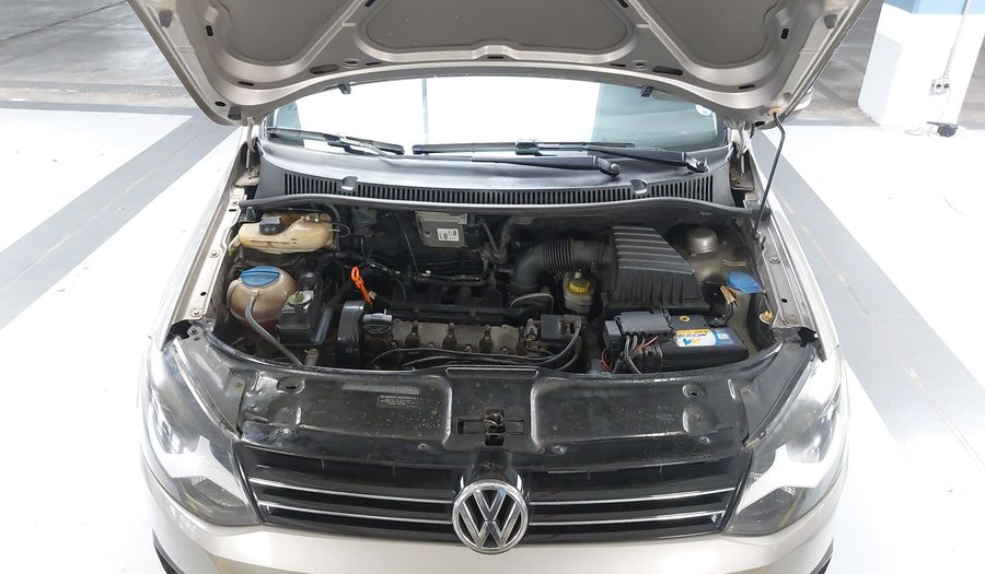 Volkswagen Spacefox 1.6 VHT TOTAL FLEX TREND I-MOTION Wagon 2013