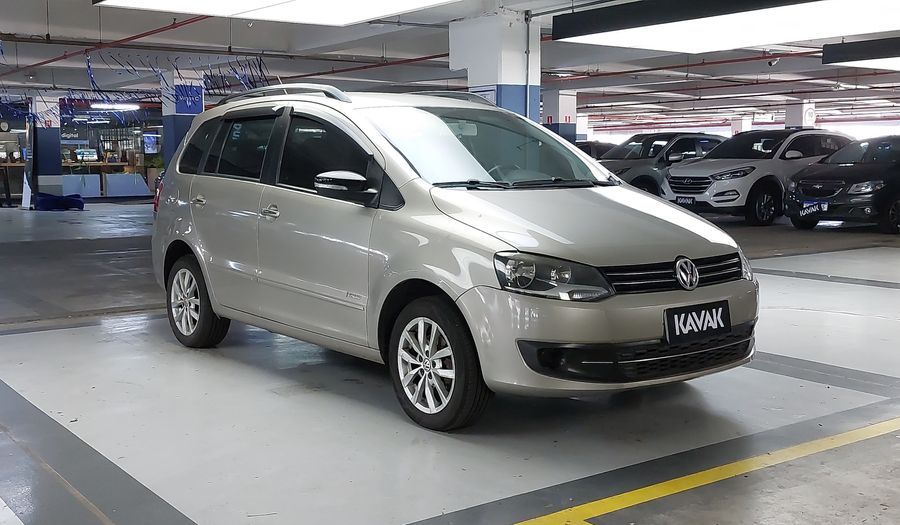 Volkswagen Spacefox 1.6 VHT TOTAL FLEX TREND I-MOTION Wagon 2013