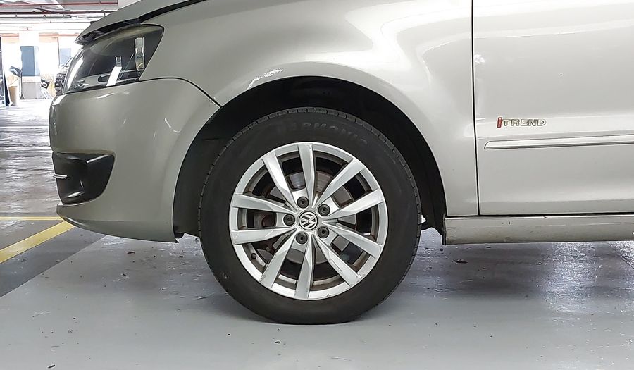 Volkswagen Spacefox 1.6 VHT TOTAL FLEX TREND I-MOTION Wagon 2013