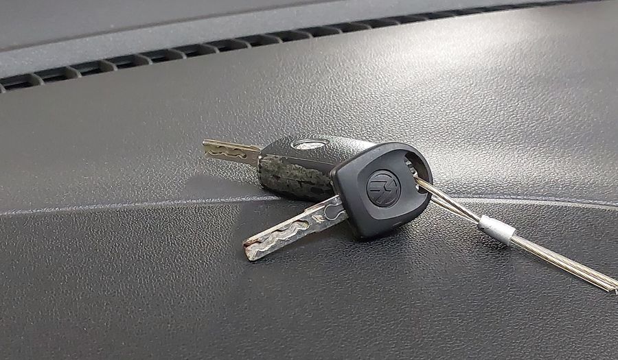 Volkswagen Spacefox 1.6 VHT TOTAL FLEX TREND I-MOTION Wagon 2013