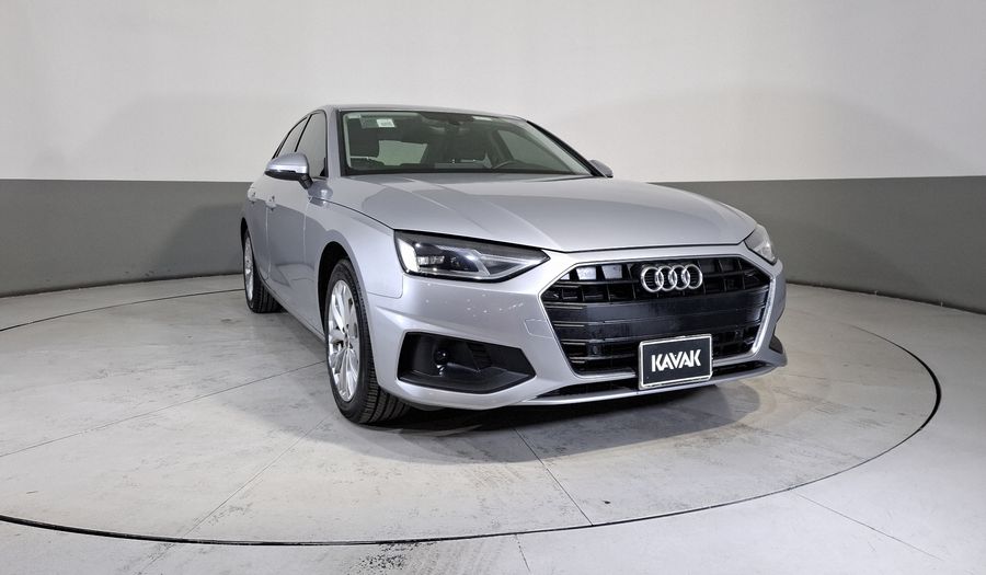 Audi A4 2.0 MHEV 40 TFSI DYNAMIC DCT Sedan 2023