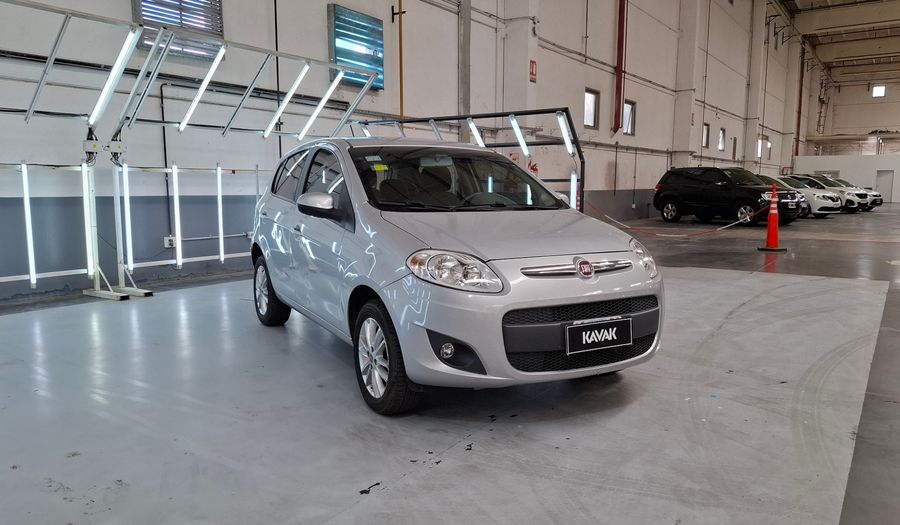 Fiat Palio 1.6 16V ESSENCE Hatchback 2016