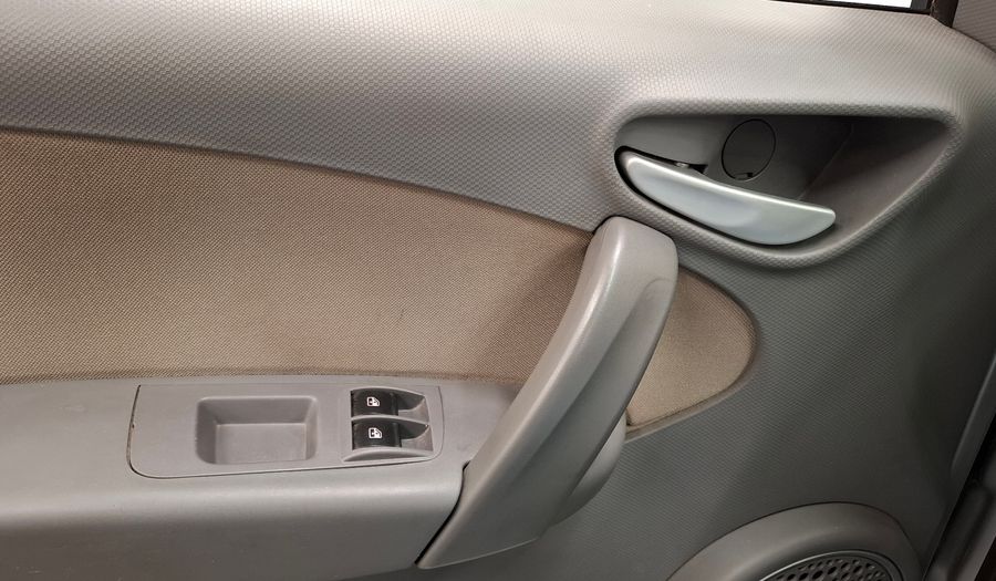 Fiat Palio 1.6 16V ESSENCE Hatchback 2016