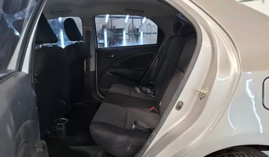 Toyota Etios 1.5 XLS Sedan 2017