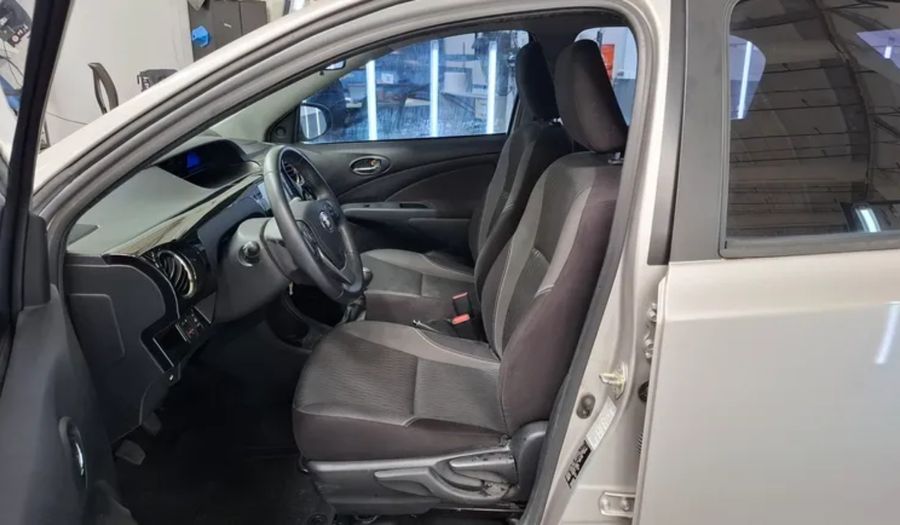 Toyota Etios 1.5 XLS Sedan 2017