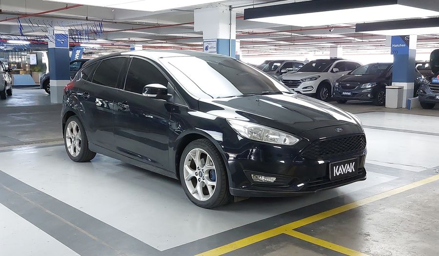 Ford Focus 1.6 SE PLUS Hatchback 2016