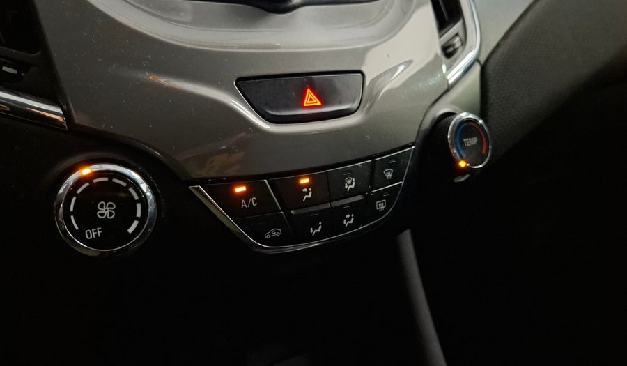 Chevrolet Cruze Ii 1.4 MT Sedan 2019