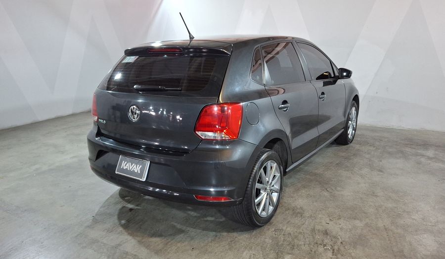 Volkswagen Polo 1.6 STARTLINE AUTO Hatchback 2019