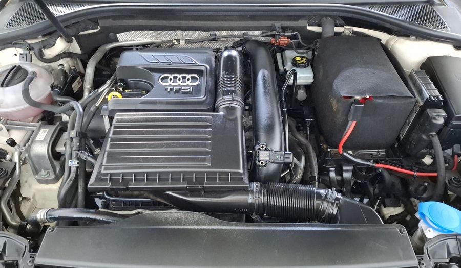 Audi A3 1.4 TFSI AMBIENTE S TRONIC Hatchback 2014