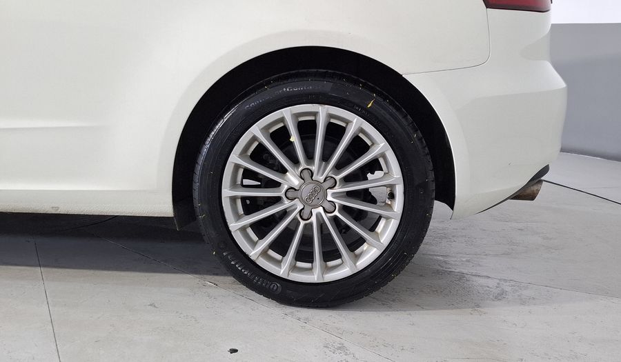 Audi A3 1.4 TFSI AMBIENTE S TRONIC Hatchback 2014