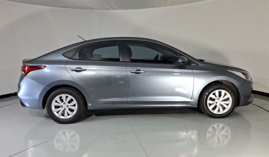 Hyundai Accent 1.6 GL Hatchback 2020