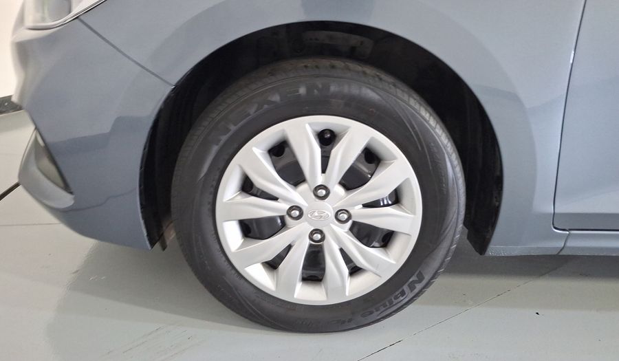 Hyundai Accent 1.6 GL Hatchback 2020
