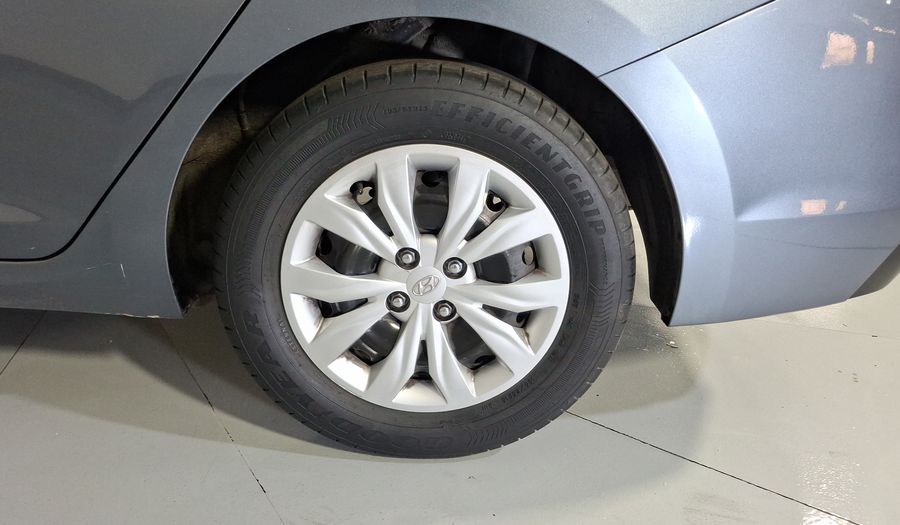 Hyundai Accent 1.6 GL Hatchback 2020