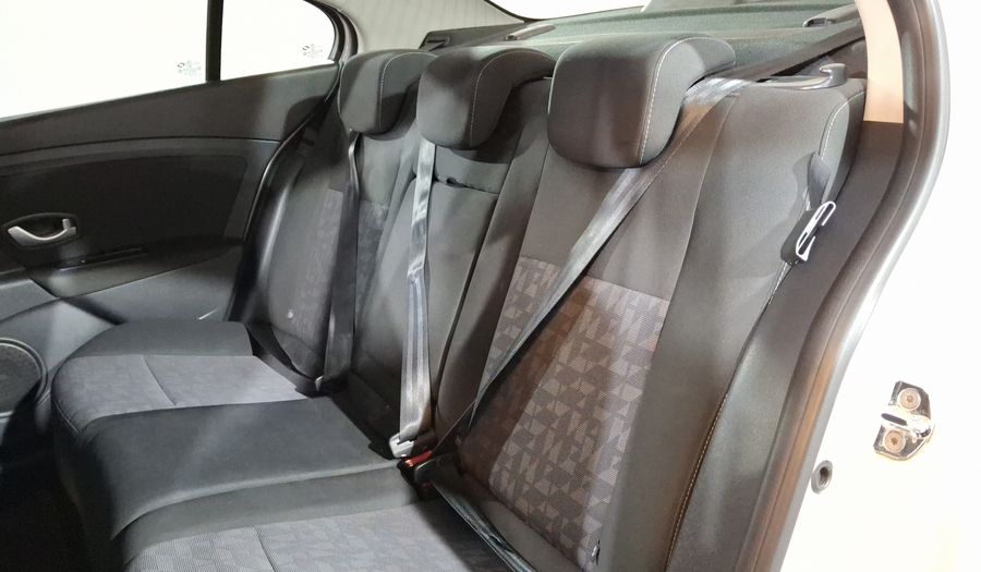 Renault Fluence 2.0 EXPRESSION AT Sedan 2013