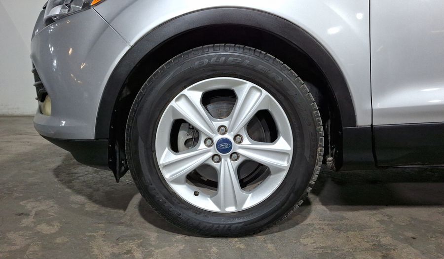 Ford Escape 2.5 SE ADVANCE AT Suv 2014