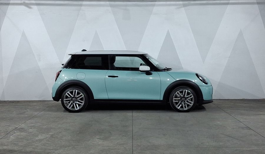 Mini Cooper 1.5 C DCT Hatchback 2025