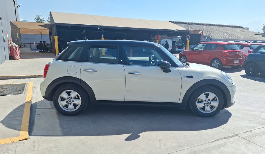 Mini Cooper 1.5 COOPER Hatchback 2017