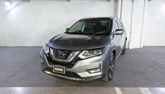 Nissan • X-Trail