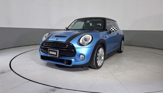 Mini • Cooper S