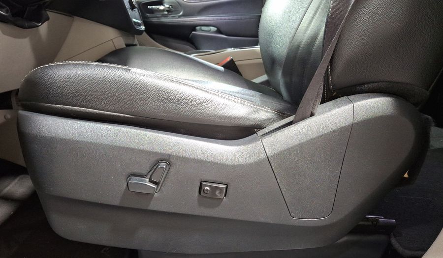 Dodge Grand Caravan 3.6 SXT PLUS AUTO Minivan 2020