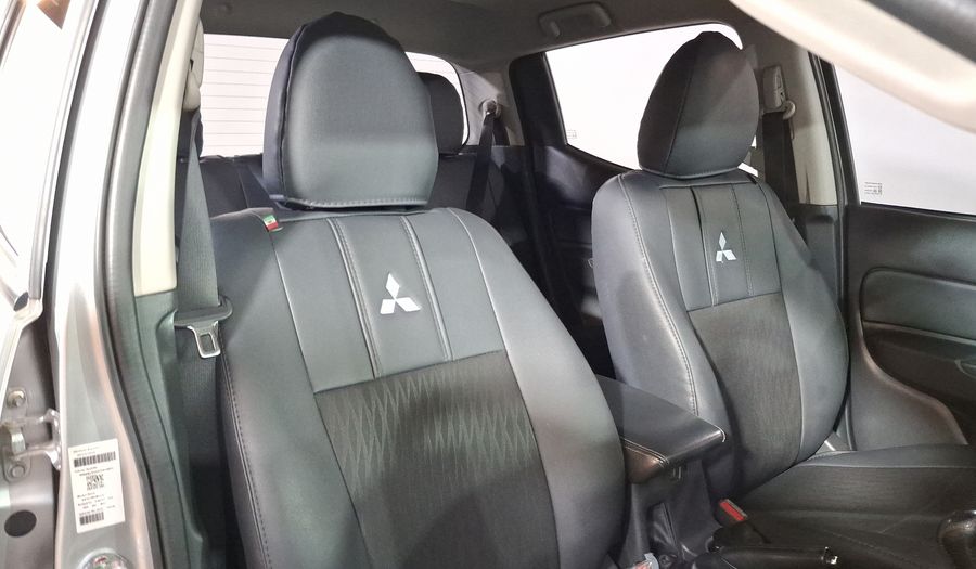 Mitsubishi L200 2.4 GLX GASOLINA Pickup 2023